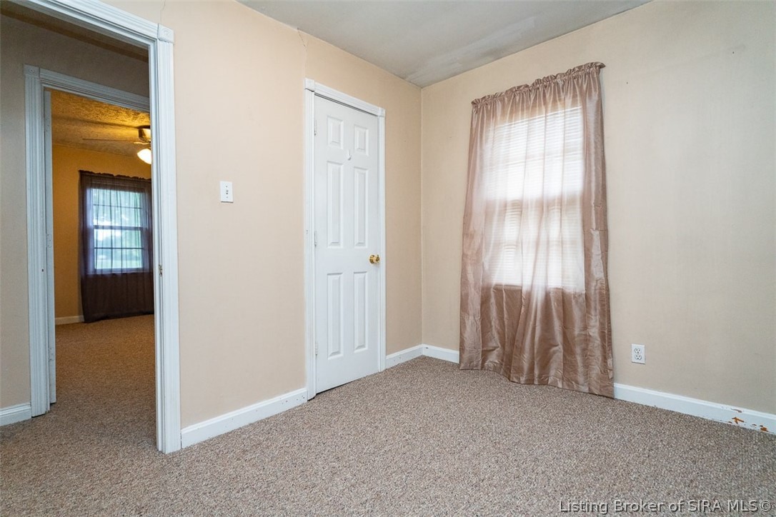 5582 Navilleton Road Floyds Knobs, IN 47119 - Photo 27 of 43 Gallery Image 27