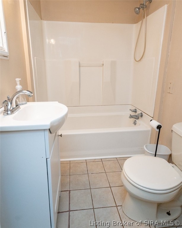 5582 Navilleton Road Floyds Knobs, IN 47119 - Photo 31 of 43 Gallery Image 31