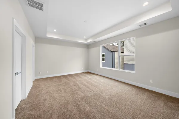 $2,275 | 24A Bucan Street, Unit C, Houston, TX 77076