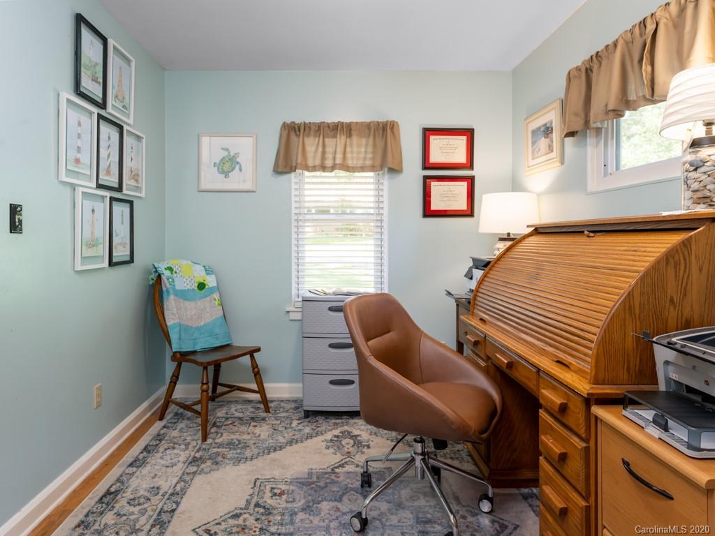 19 Reese Road Asheville, NC 28805 - Photo 14 of 30 Gallery Image 14