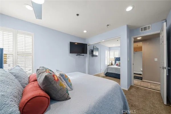 $480,000 | 1100 Euclid Avenue, Unit 210, Long Beach, CA 90804