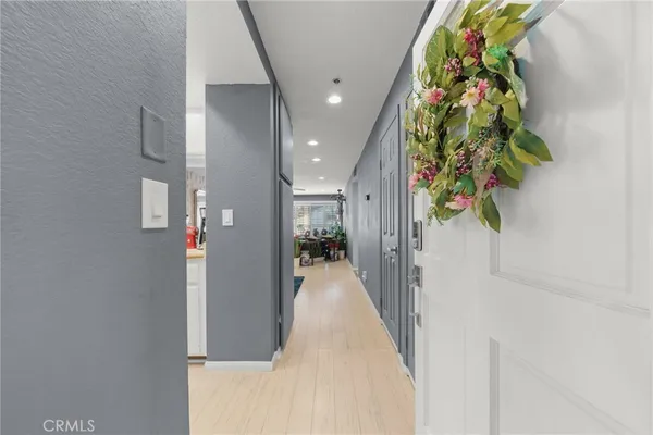 $480,000 | 1100 Euclid Avenue, Unit 210, Long Beach, CA 90804