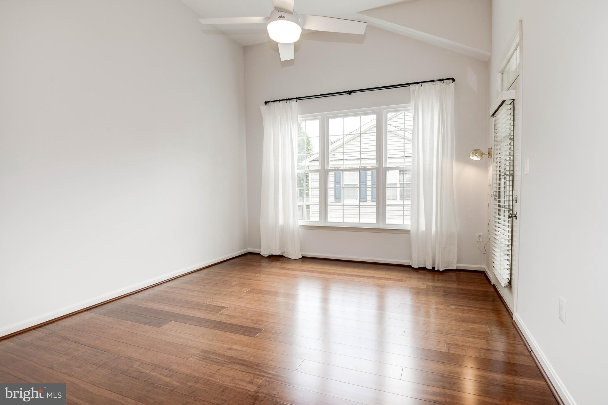 11406 Windleaf Court, Unit 14 Reston, VA 20194 - Photo 11 of 36 Gallery Image 11