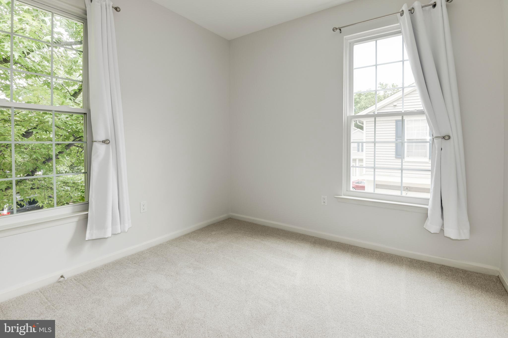 11406 Windleaf Court, Unit 14 Reston, VA 20194 - Photo 25 of 36 2nd Bedroom