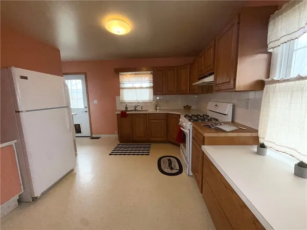 $189,000 | 80 Bennett Street, Geneva City, NY 14456