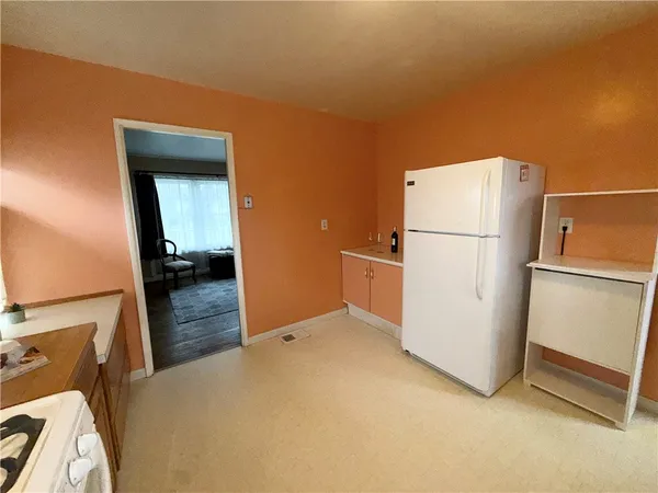 $189,000 | 80 Bennett Street, Geneva City, NY 14456