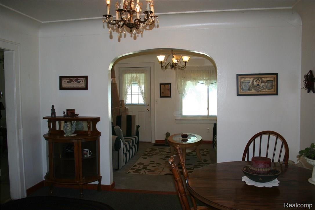 30585 Ecorse Road Romulus, MI 48174 - Photo 13 of 20 2015-09-10 13.52