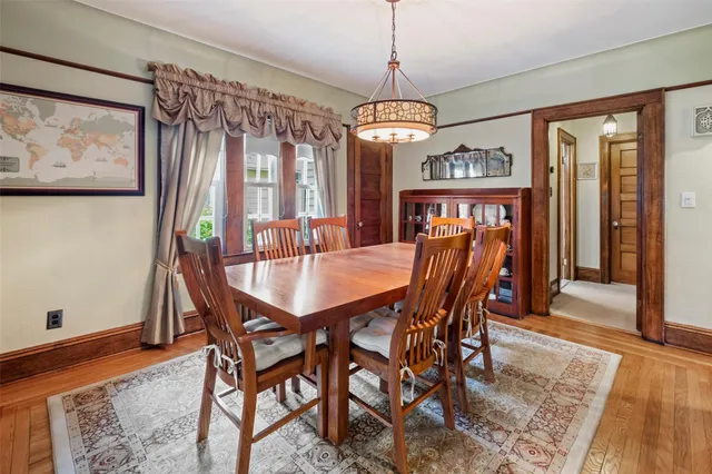 $899,000 | 19 Superior Road, Bellerose Village, NY 11001