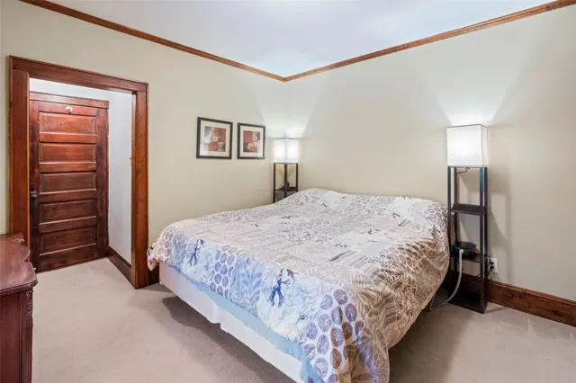 $899,000 | 19 Superior Road, Bellerose Village, NY 11001