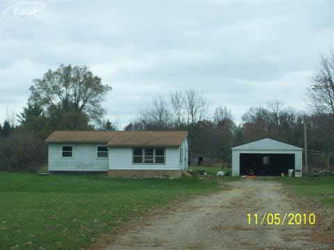 3841 West Lovejoy Road Byron, MI 48418 - Photo 1 of 7 20125496.JPG