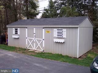 1500 Robin Road Coatesville, PA 19320 - Photo 3 of 6 Gallery Image 3