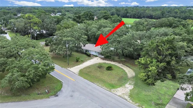 a view of a outdoor space