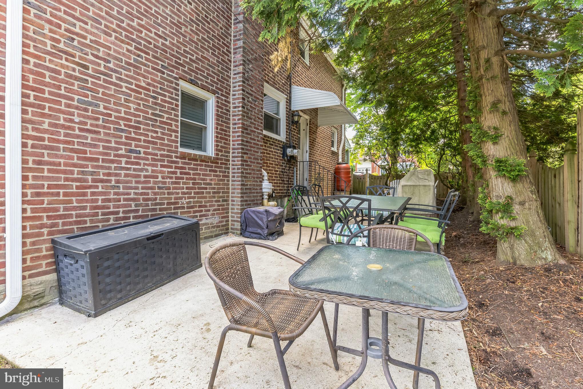 713 Brooke Road Glenside, PA 19038 - Photo 28 of 36 Patio