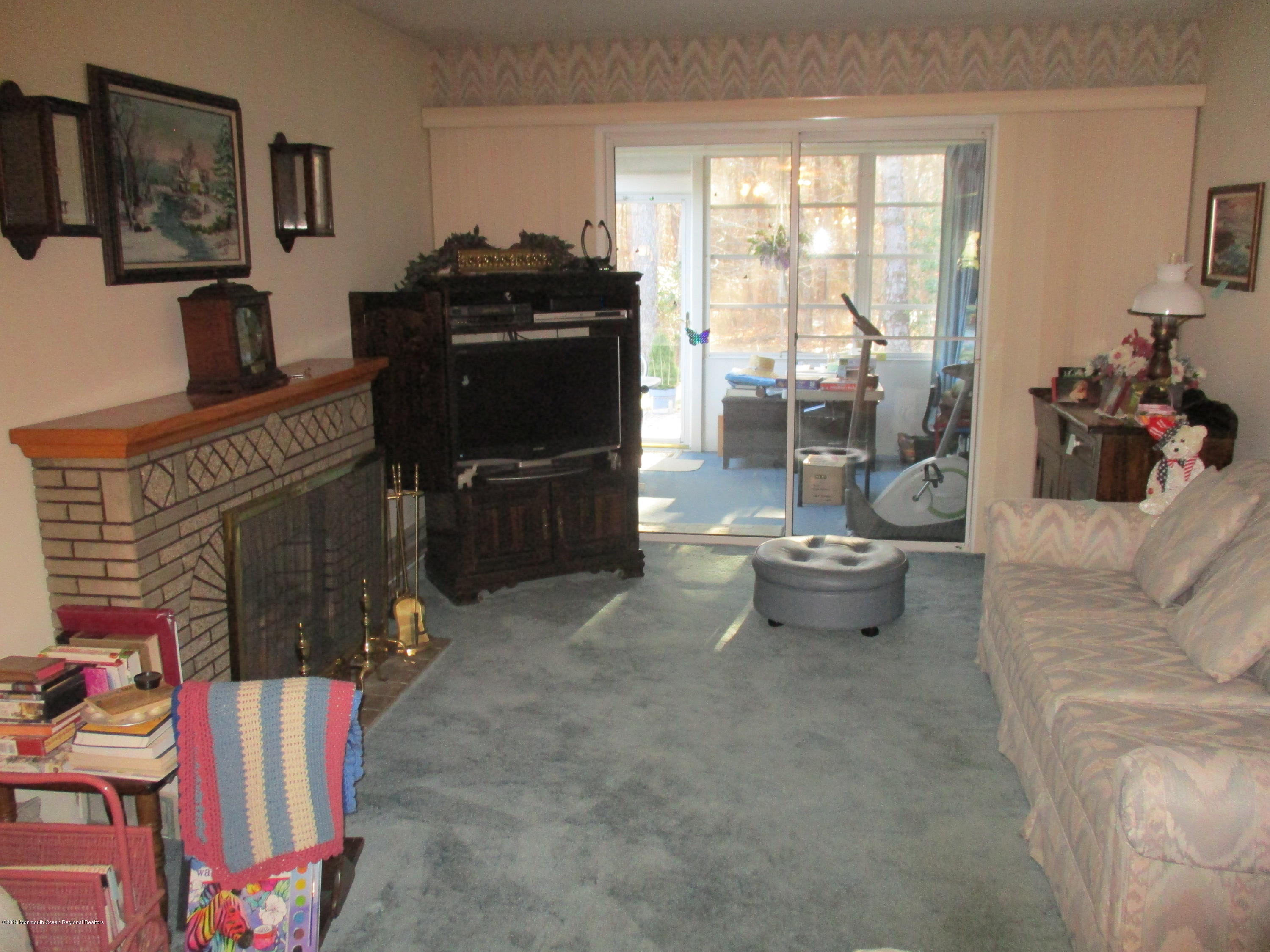 9 Meadowbrook Road Brick, NJ 08723 - Photo 15 of 39 IMG_5402