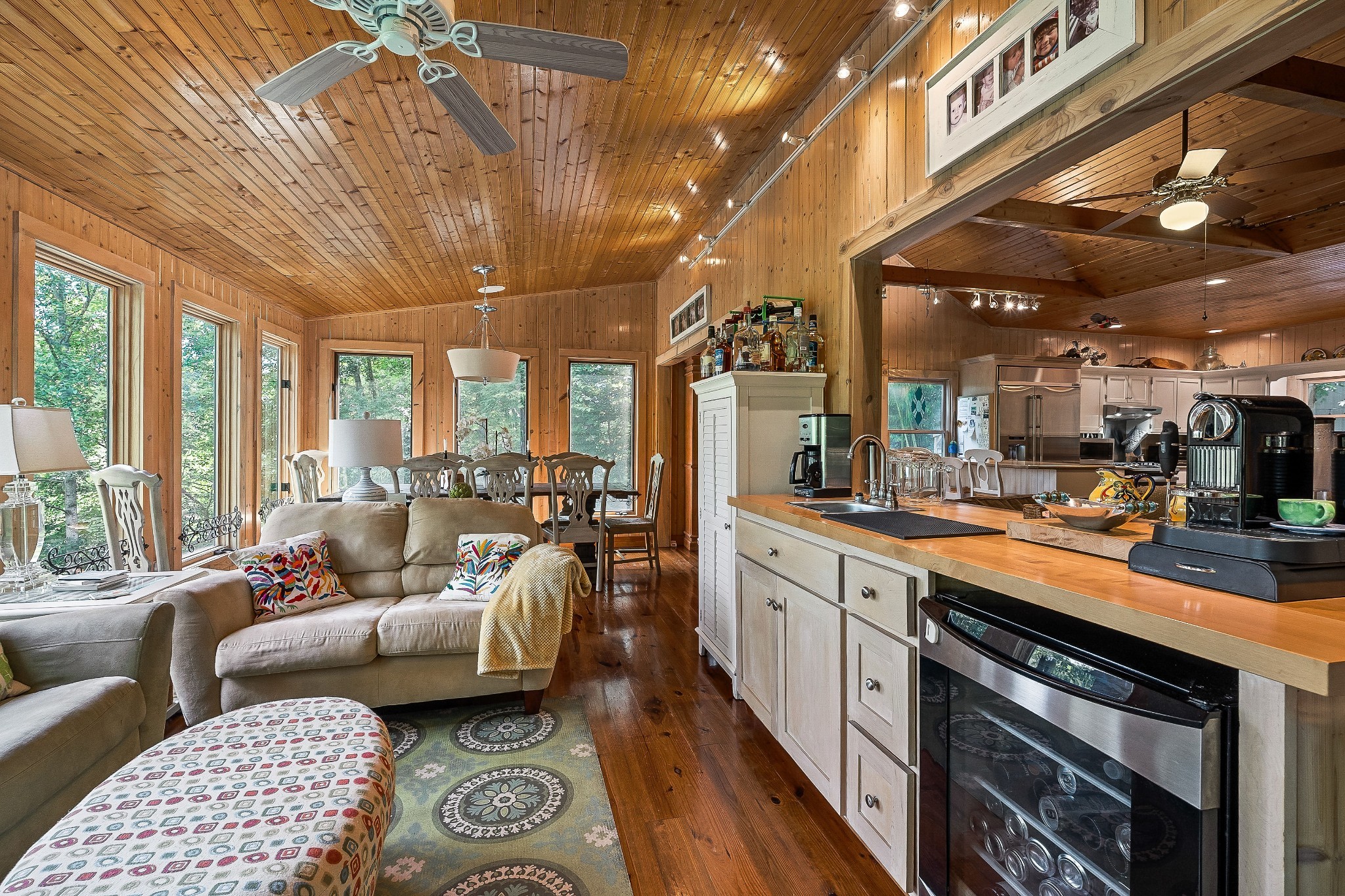 2541 Sparkman Town Road Doyle, TN 38559 - Photo 15 of 72 a living room with furniture and a large window
