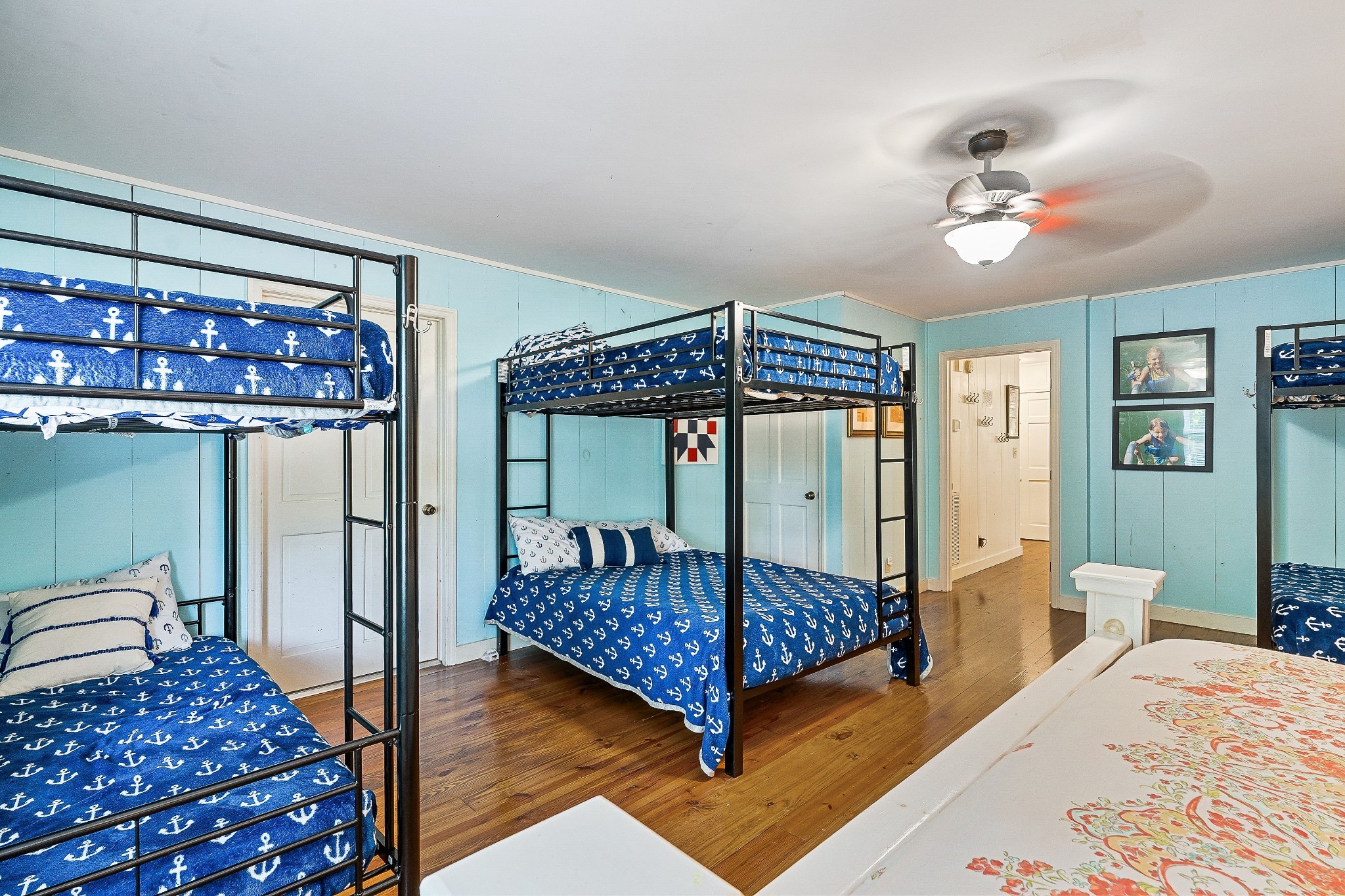 2541 Sparkman Town Road Doyle, TN 38559 - Photo 33 of 72 a bedroom with a bed and a chandelier