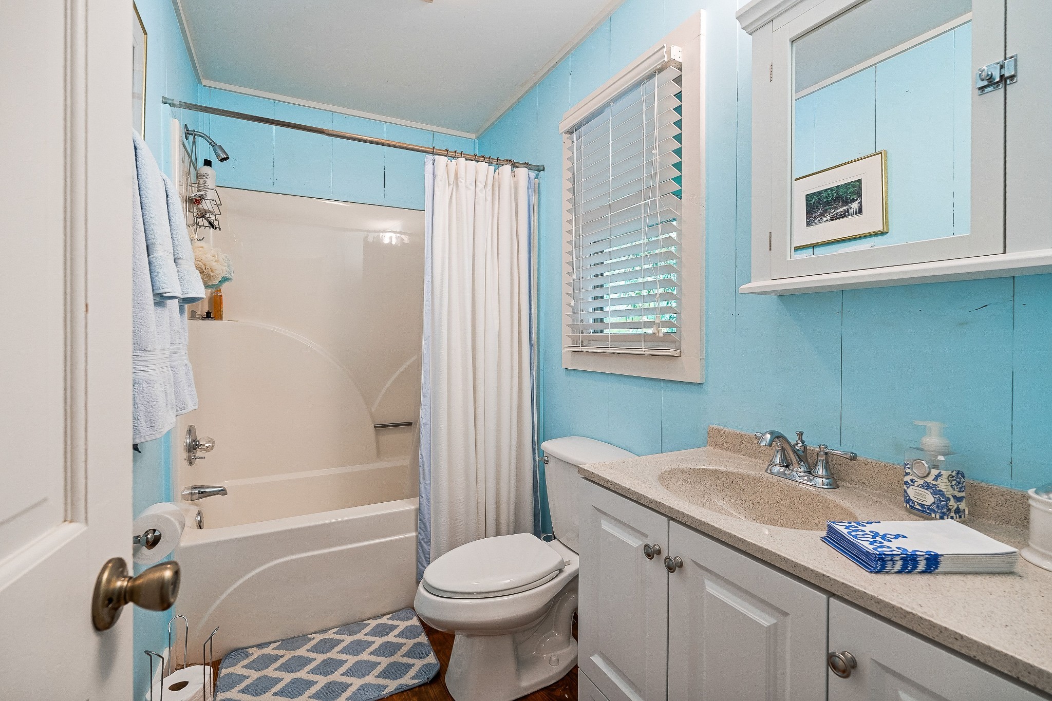 2541 Sparkman Town Road Doyle, TN 38559 - Photo 34 of 72 a bathroom with a sink toilet and shower