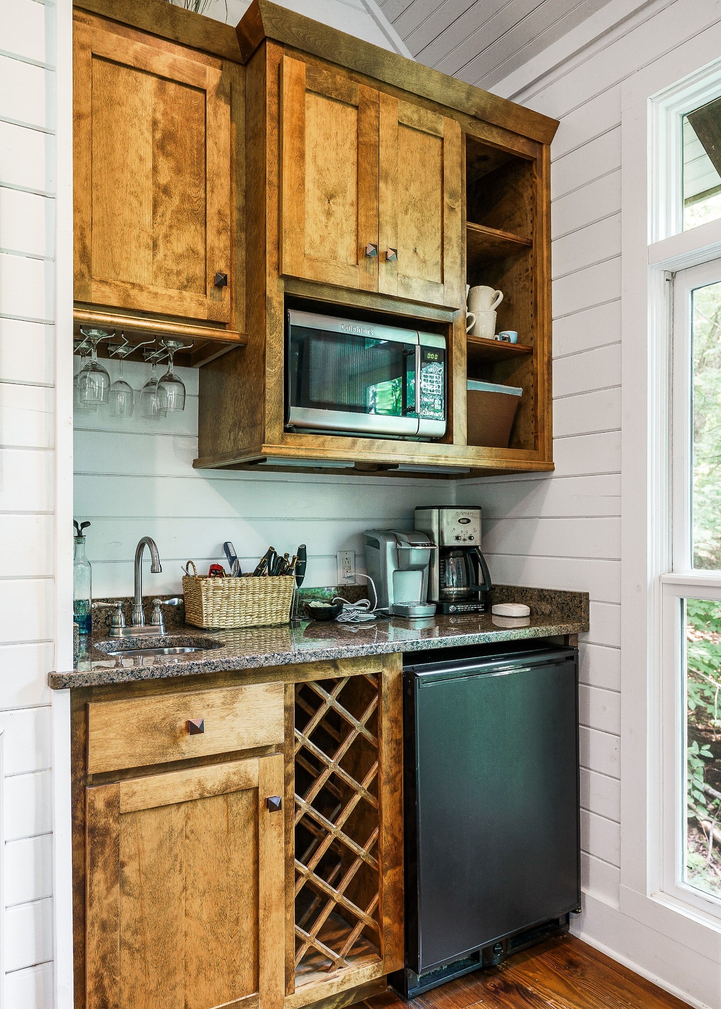 2541 Sparkman Town Road Doyle, TN 38559 - Photo 50 of 72 a kitchen with stainless steel appliances granite countertop a stove a sink and a microwave