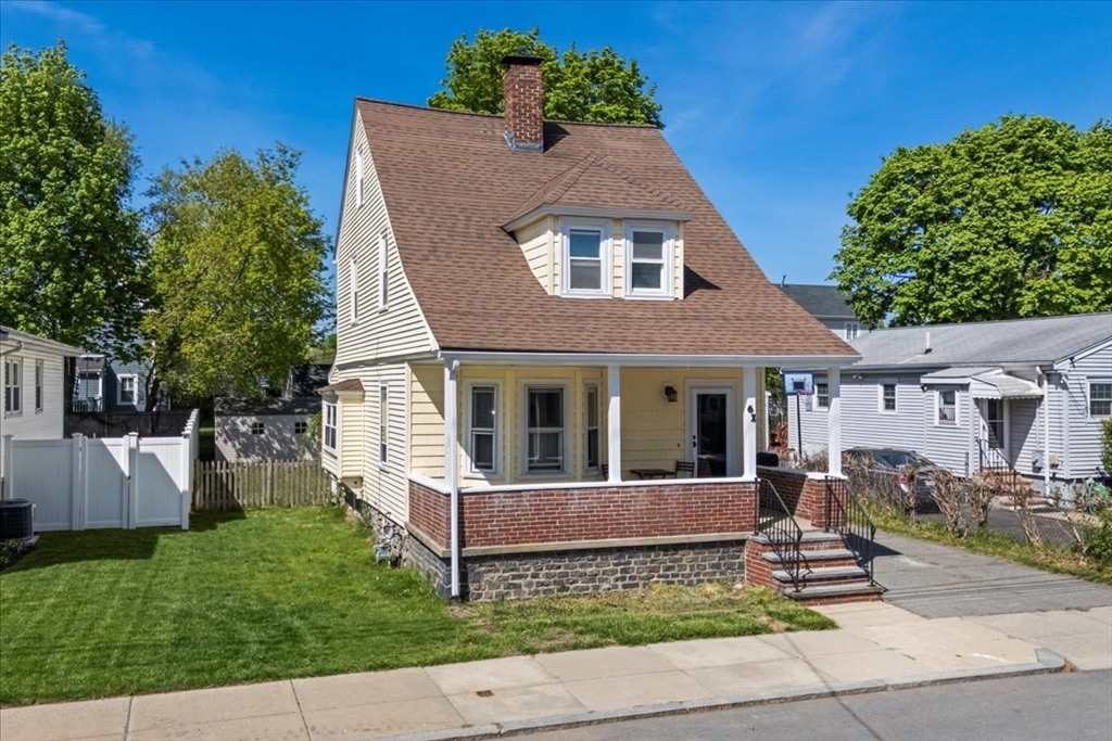 61 Como Road Boston, MA 02136 - Photo 3 of 29