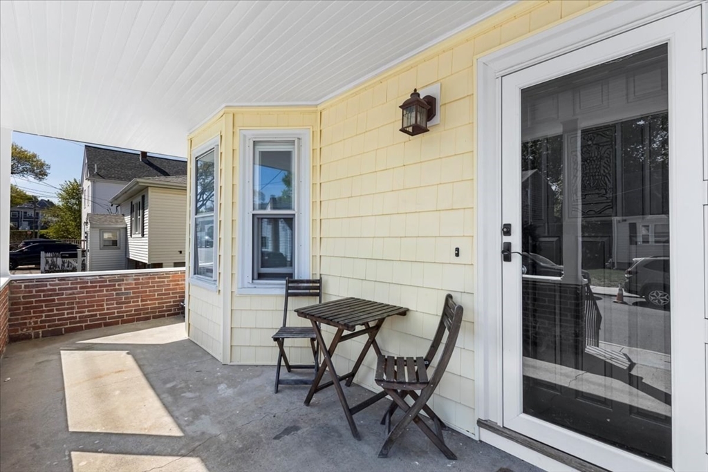 61 Como Road Boston, MA 02136 - Photo 4 of 29