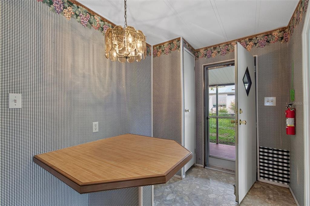 1674 Northeast 162nd Street Citra, FL 32113 - Photo 4 of 27