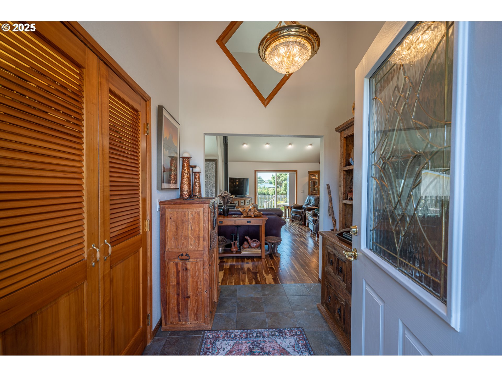 2992 Ruby Court Bandon, OR 97411 - Photo 6 of 47