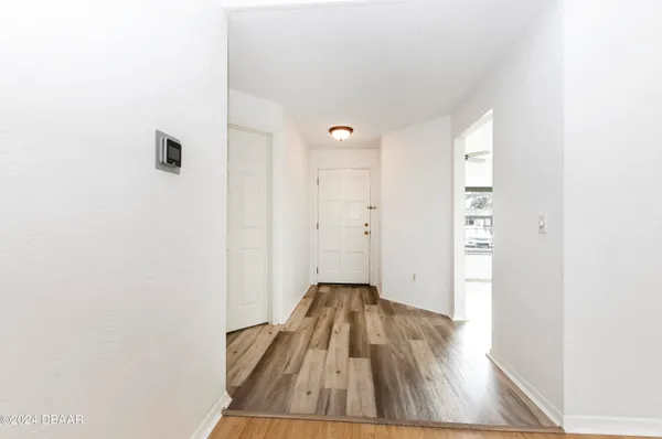 $2,500 | 145 Riverwalk Court, Ormond Beach, FL 32176