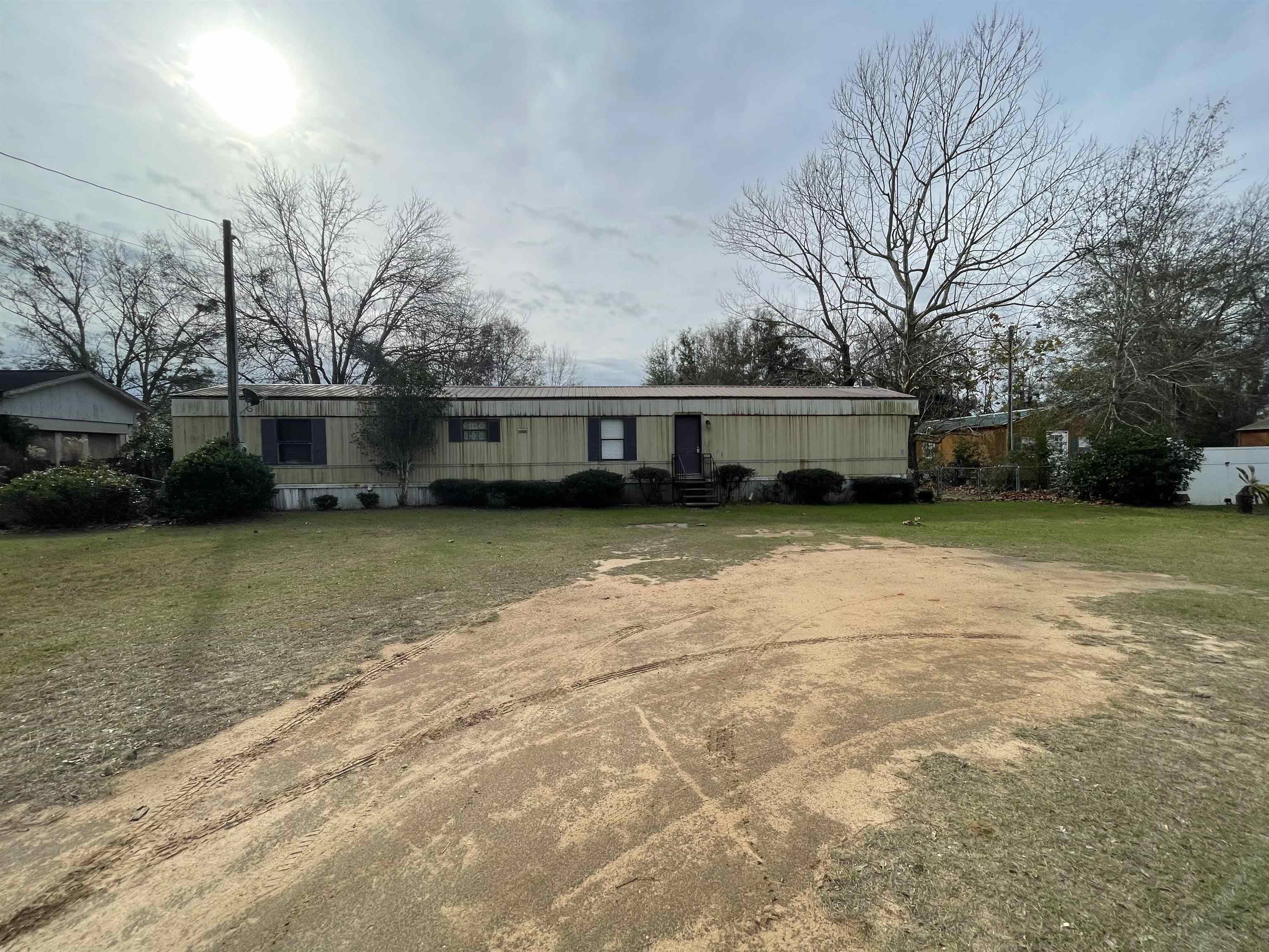 15381 Highland Circle Foley, AL 36535 - Photo 1 of 2