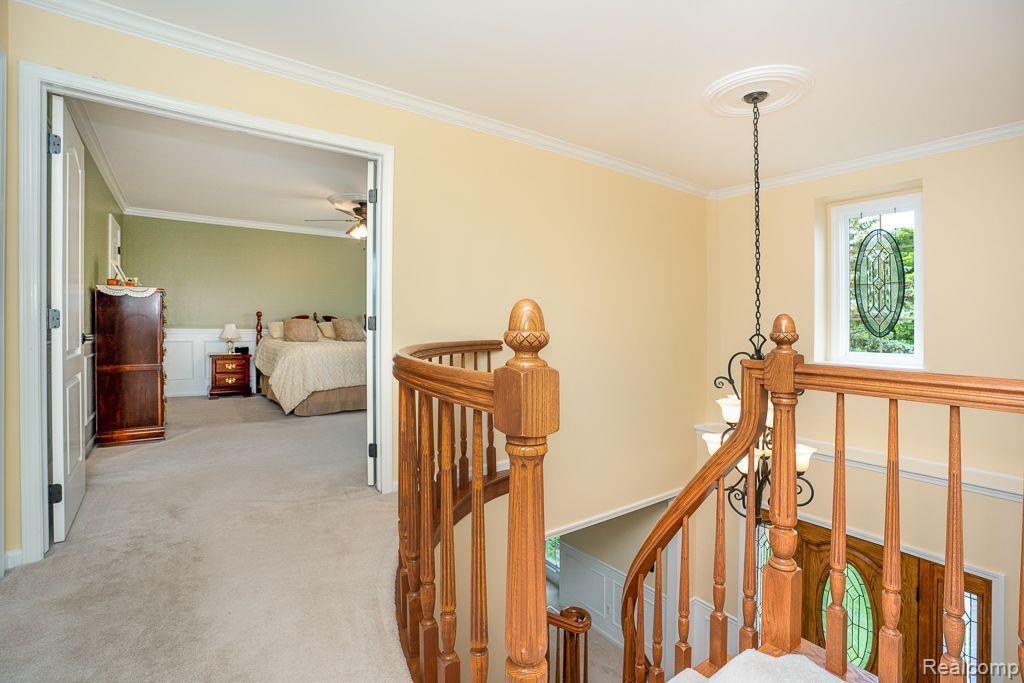 2072 Ridgefield Court Rochester Hills, MI 48306 - Photo 19 of 41