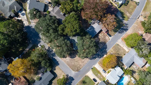 $375,000 | 14 Bayou Woods Court Northwest, Fort Walton Beach, FL 32548