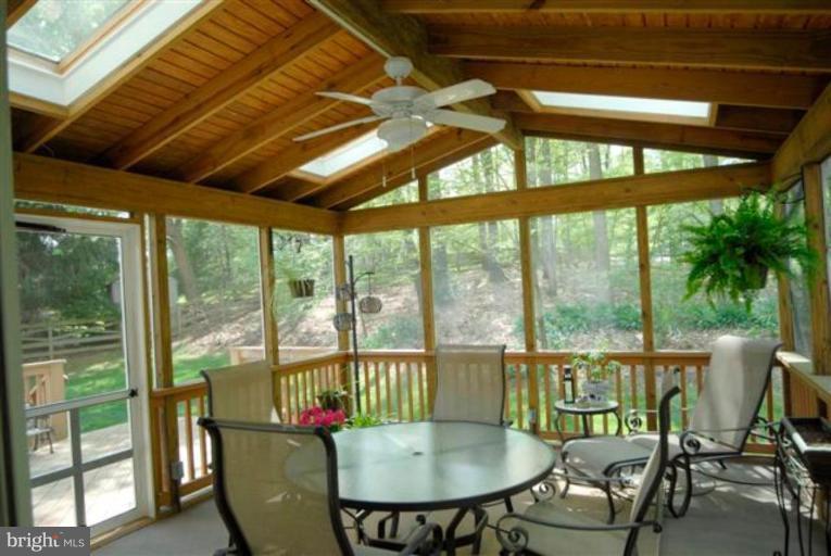 1814 Batten Hollow Road Vienna, VA 22182 - Photo 15 of 15 Screened-in Porch
