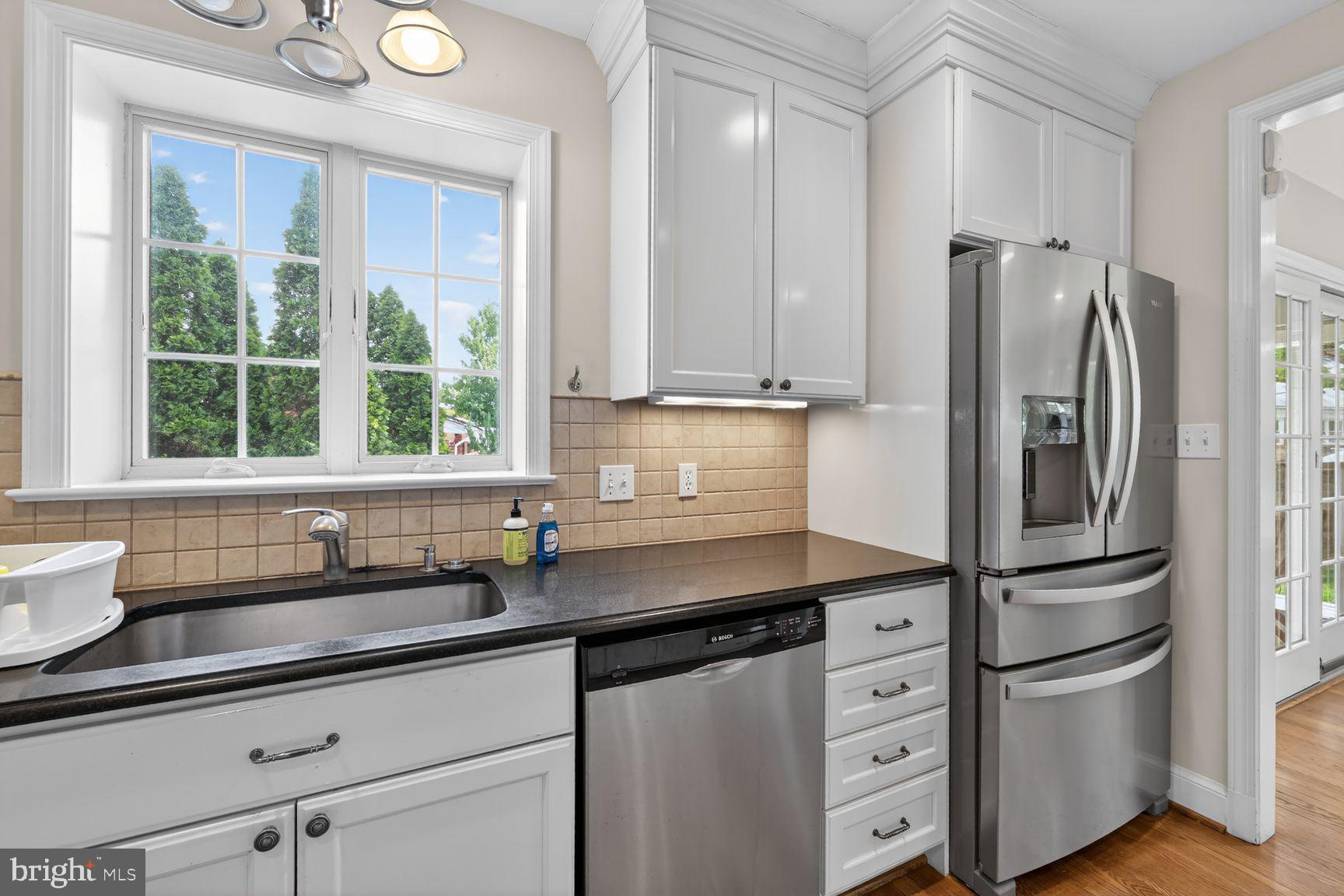5105 34th Street Northwest Washington, DC 20008 - Photo 10 of 26