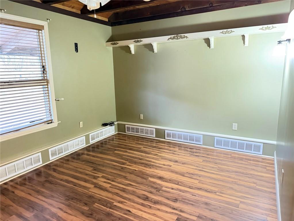 189 Seal Road Eighty Four, PA 15330 - Photo 17 of 42