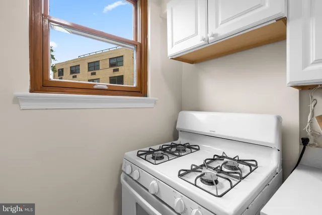 $349,900 | 3025 Ontario Road Northwest, Unit 407, Washington, DC 20009