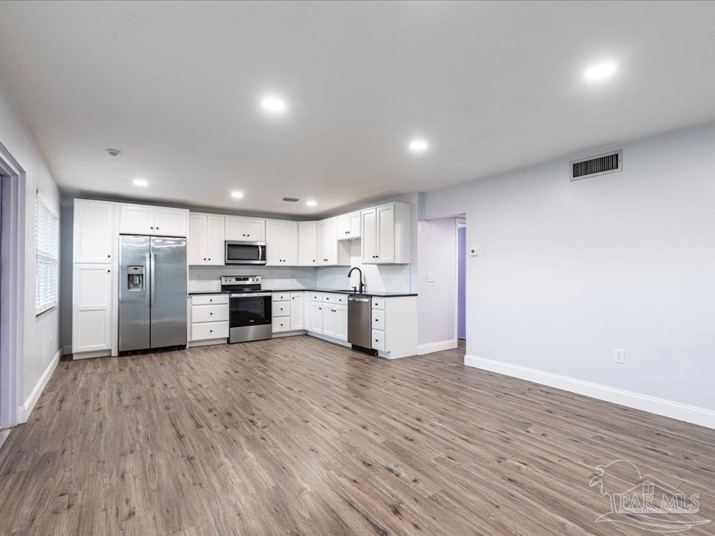 4800 Rilma Avenue, Unit 141 Sarasota, FL 34234 - Photo 7 of 26