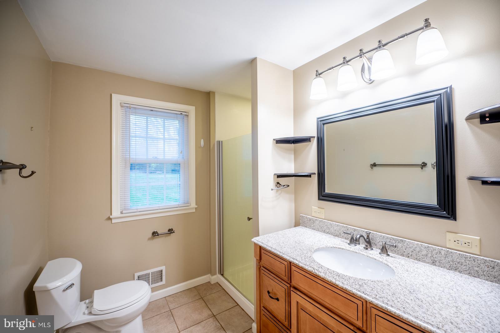1122 Thomas Road Wayne, PA 19087 - Photo 20 of 31 Full Bath First Floor