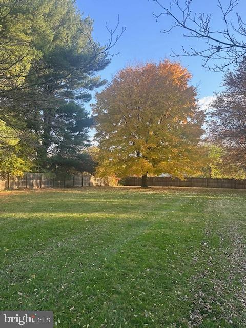 1122 Thomas Road Wayne, PA 19087 - Photo 30 of 31 Rear Yard