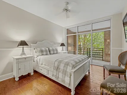 $650,000 | 400 North Church Street, Unit 236, Charlotte, NC 28202