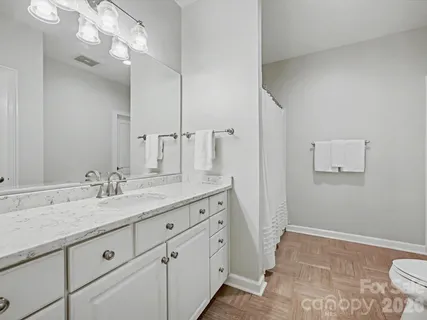 $650,000 | 400 North Church Street, Unit 236, Charlotte, NC 28202