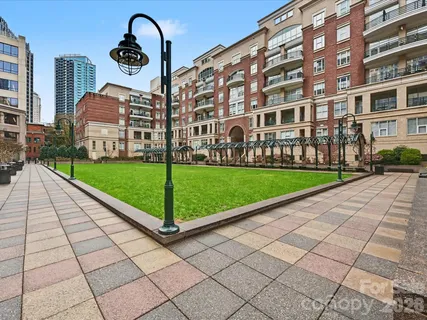 $650,000 | 400 North Church Street, Unit 236, Charlotte, NC 28202