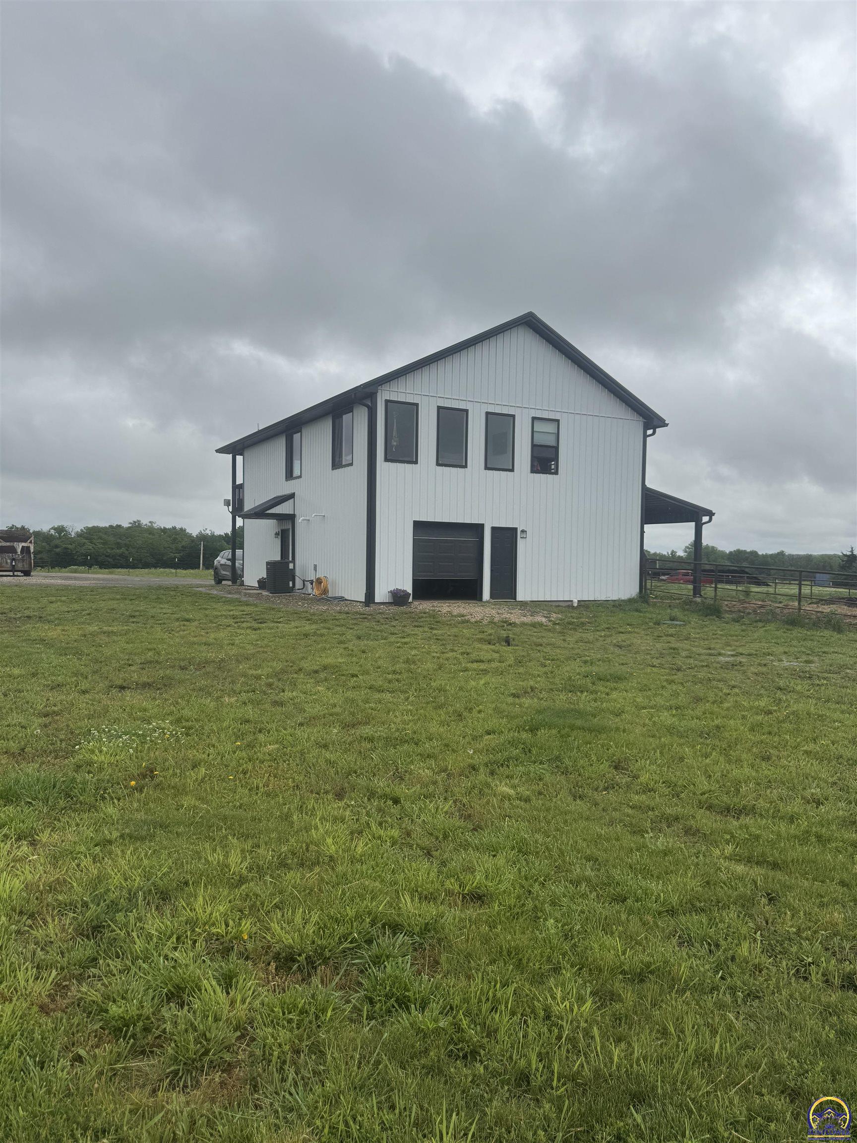7455 Southeast Croco Road Berryton, KS 66409 - Photo 6 of 46
