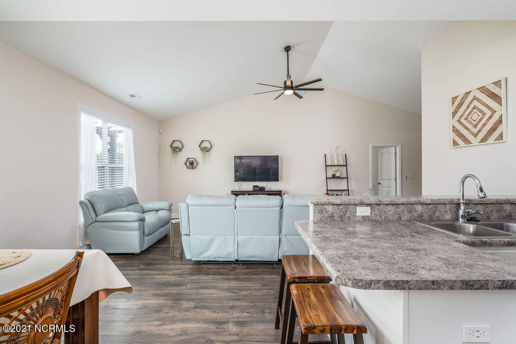 1513 Maple Ridge Road Wilmington, NC 28411 - Photo 7 of 31 DSC04213-Edit