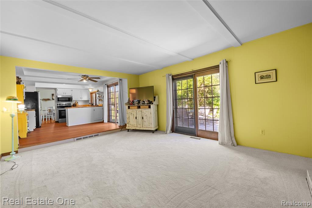 4931 Calvert Drive Troy, MI 48085 - Photo 14 of 31