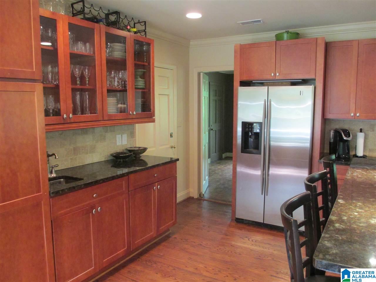 2979 Cherokee Road Birmingham, AL 35223 - Photo 5 of 22