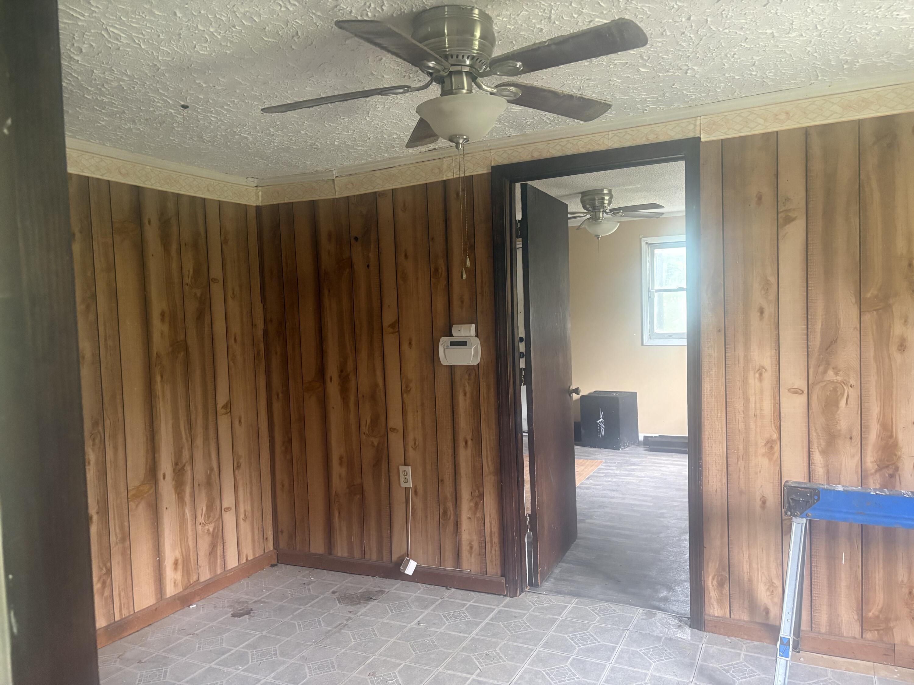 1036 Collins Street Sumter, SC 29150 - Photo 5 of 10