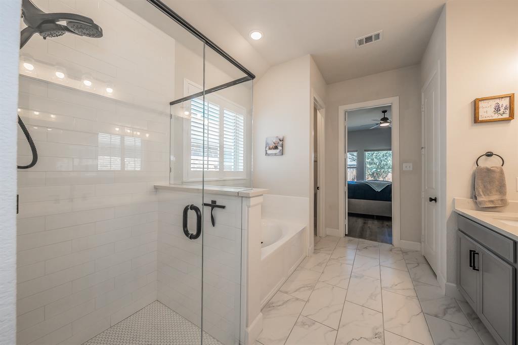 7545 Winterbloom Way Fort Worth, TX 76123 - Photo 23 of 39