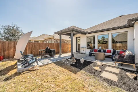 $449,900 | 7545 Winterbloom Way, Fort Worth, TX 76123