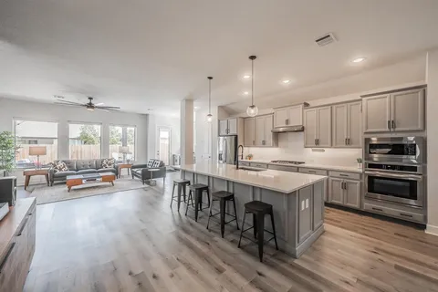 $449,900 | 7545 Winterbloom Way, Fort Worth, TX 76123