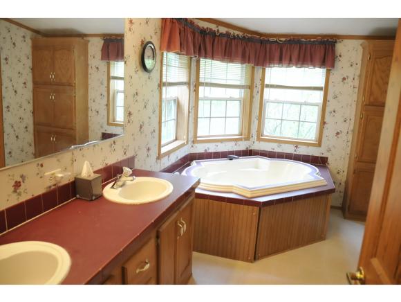 4063 Rollo Road Highgate, VT 05488 - Photo 15 of 28