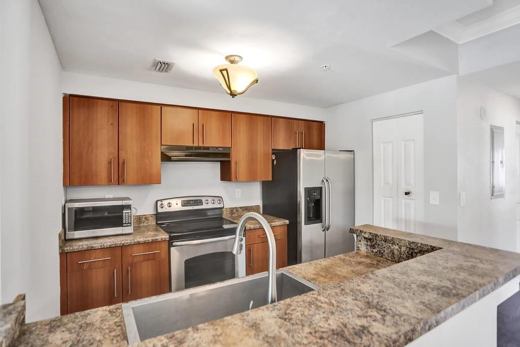 5800 West Sample Road, Unit 304 Coral Springs, FL 33067 - Photo 10 of 35 Photo 10
